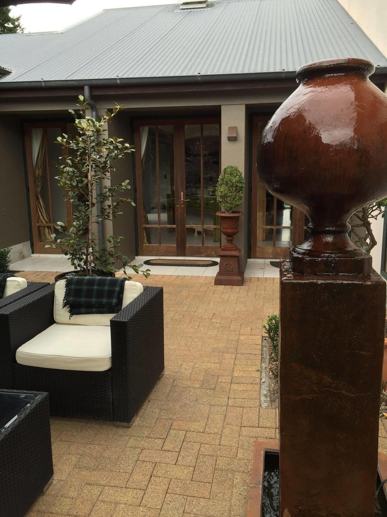 The Flying Trout Boutique Lodge Taupo Dış mekan fotoğraf