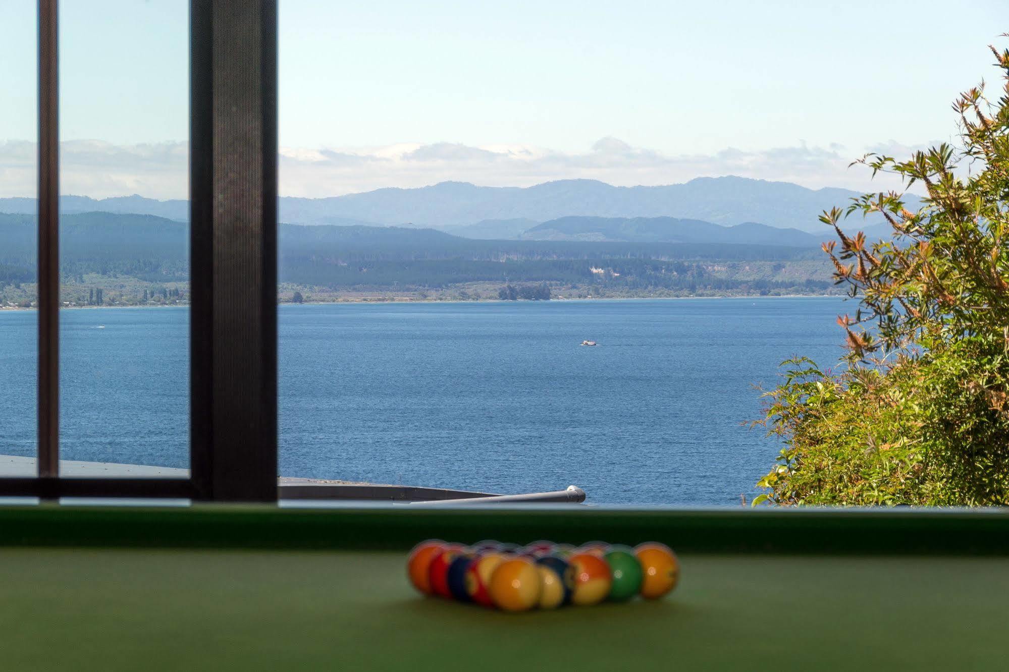 The Flying Trout Boutique Lodge Taupo Dış mekan fotoğraf